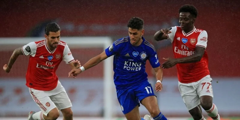 Soi kèo Leicester vs Arsenal - Phong độ chạm đáy của Leicester